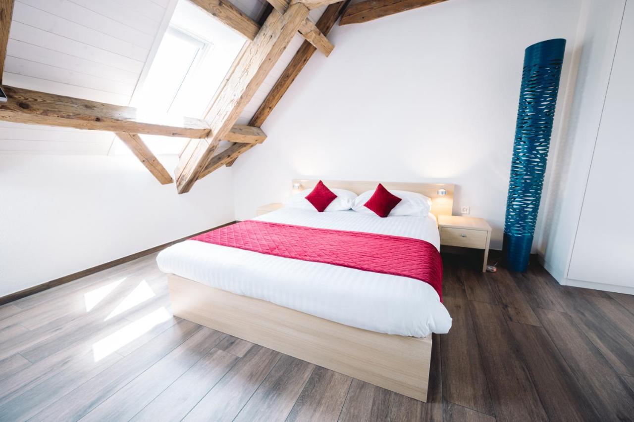 Hotel-Restaurant La Croix D'Or Ballaigues 외부 사진